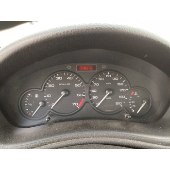 peugeot 206 berlina del año 2002