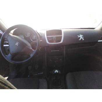 peugeot 207 del año 2010