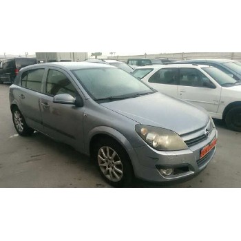 opel astra h berlina del año 2005