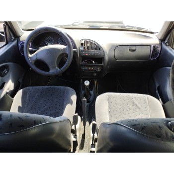 citroën saxo del año 2001