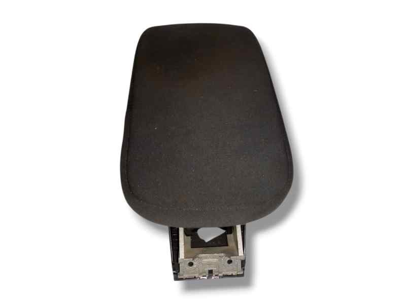 Recambio de apoyabrazos central para renault megane ii berlina 5p 1.5 dci diesel cat referencia OEM IAM   