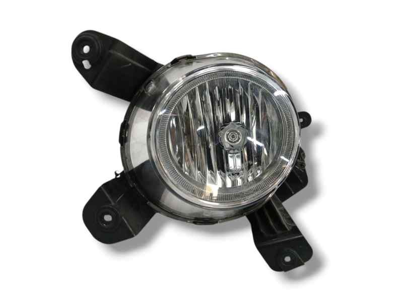 Recambio de faro antiniebla izquierdo para hyundai i10 1.2 cat referencia OEM IAM 92201B  