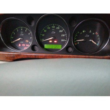 Recambio de cuadro instrumentos para jaguar xj 4.2 v8 32v cat referencia OEM IAM 2W9F10849BH  