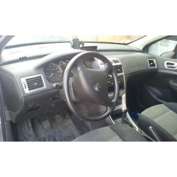 peugeot 307 berlina (s2) del año 2005