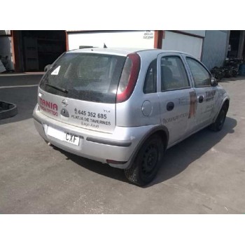 opel corsa c del año 2004