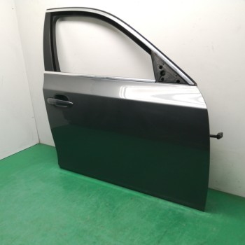Recambio de puerta delantera derecha para bmw serie 5 berlina (e60) 2.5 24v turbodiesel cat referencia OEM IAM   
