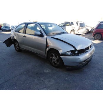 seat cordoba berlina (6k2) del año 1999