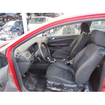 ford focus berlina (cap) del año 2006