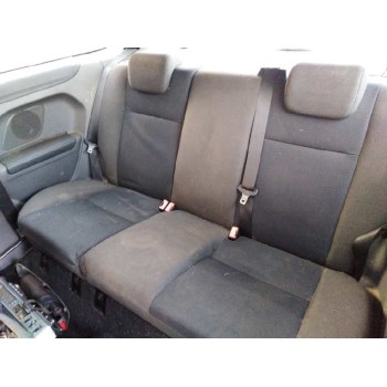 ford focus berlina (cap) del año 2006