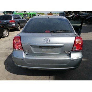 toyota avensis berlina (t25) del año 2008