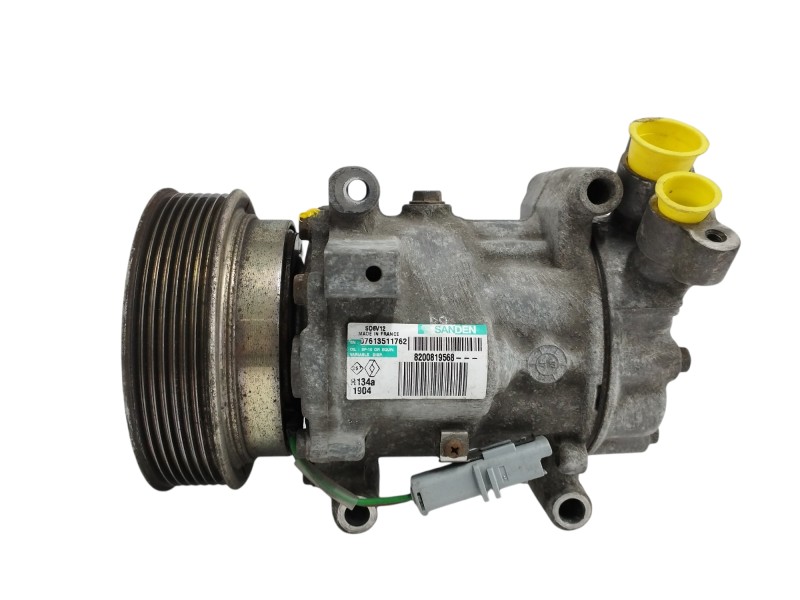 Recambio de compresor aire acondicionado para renault clio iii 1.2 16v referencia OEM IAM 8200819568  