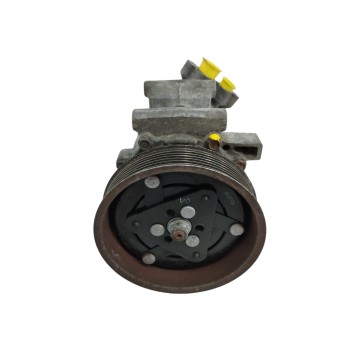 Recambio de compresor aire acondicionado para renault clio iii 1.2 16v referencia OEM IAM 8200819568  