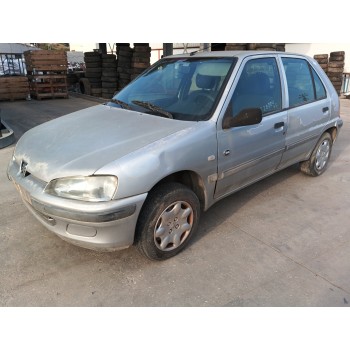 peugeot 106 ii (1a_, 1c_) del año 2001