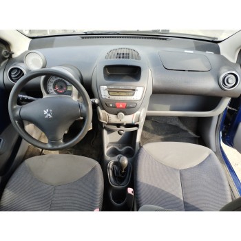 peugeot 107 del año 2006