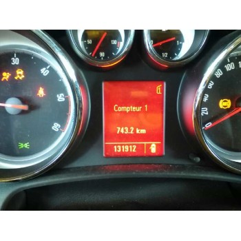 opel astra j sports tourer del año 2011