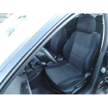 peugeot 207 del año 2007