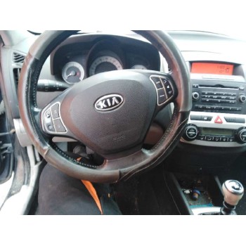 kia cee´d hatchback (ed) del año 2007