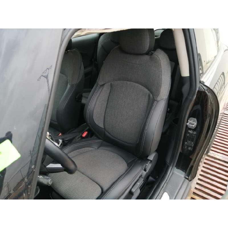 GUARNECIDO PUERTA DELANTERA IZQUIERDA 5141 7312061