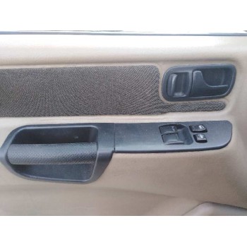 nissan terrano/terrano.ii (r20) del año 2002