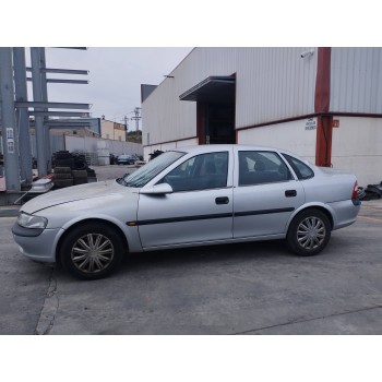 Recambio de carroceria corte para opel vectra b berlina 2.0 dti referencia OEM IAM   