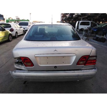 mercedes-benz clase e (w210) berlina diesel del año 1998