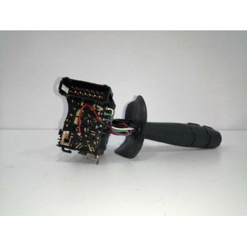 Recambio de mando luces para dacia duster laureate 4x2 referencia OEM IAM 9010576370  