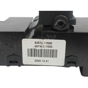 Recambio de mando elevalunas delantero izquierdo para kia picanto 1.0 cat referencia OEM IAM 935701Y000  