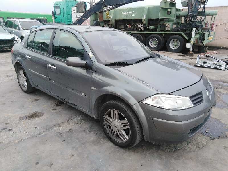 RENAULT MEGANE II CLASSIC BERLINA