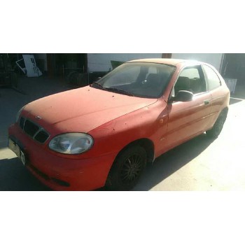 daewoo lanos del año 2000