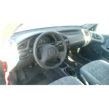 daewoo lanos del año 2000