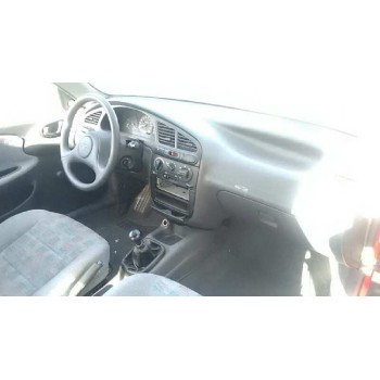 daewoo lanos del año 2000