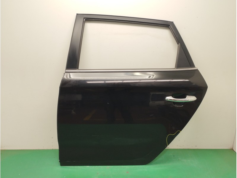 Recambio de puerta trasera izquierda para kia carens ( ) 1.6 gdi cat referencia OEM IAM 77003A4000 OBSERVAR FOTOS 