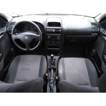 opel astra g berlina del año 2003