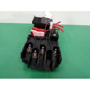 Recambio de caja reles / fusibles para mercedes-benz clase m (w164) 320 / 350 cdi (164.122) referencia OEM IAM 2115452601  