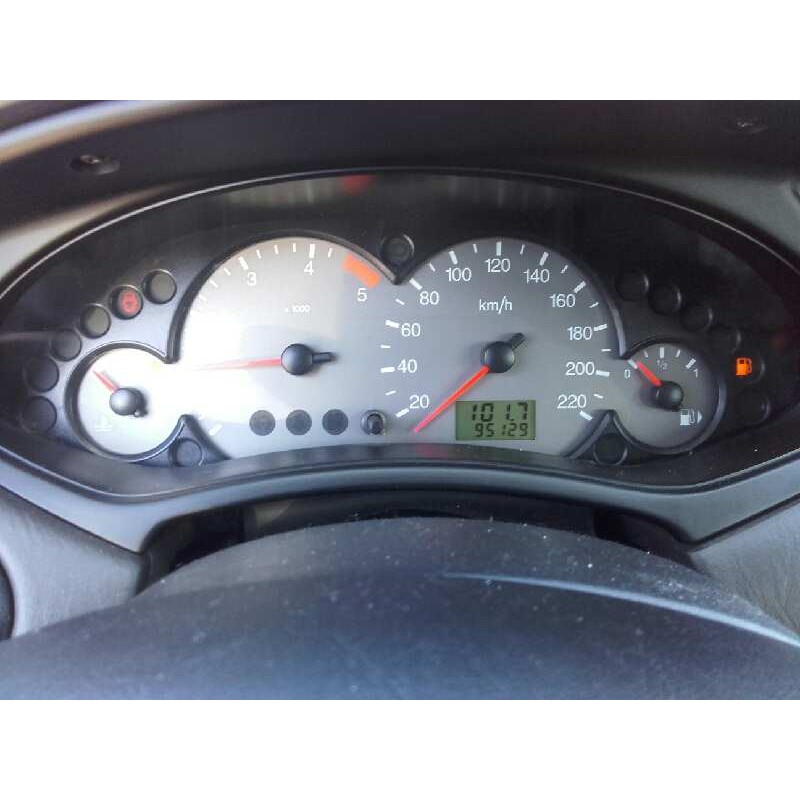 FORD FOCUS BERLINA (CAK)