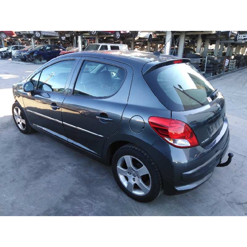 PEUGEOT 207 2011