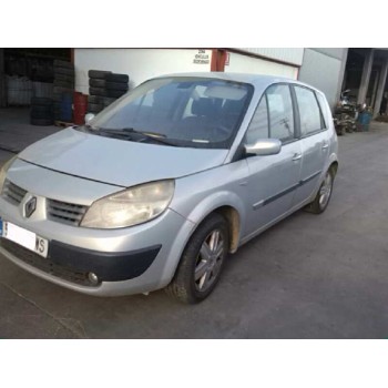 renault scenic ii del año 2004