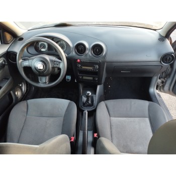 seat ibiza (6l1) del año 2005