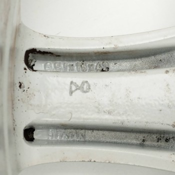 Recambio de llanta para volvo v70 familiar 2.5 20v cat referencia OEM IAM 9173713 6,5JX15X43 5H 5X110