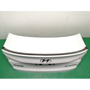 Recambio de tapa maletero para hyundai elantra (ad)(2016) 1.6 cat referencia OEM IAM 69200F2060  