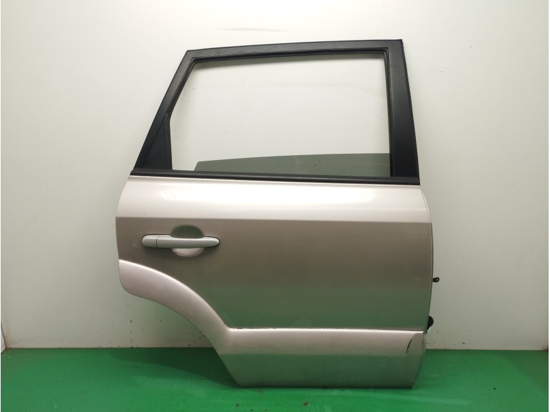 Recambio de puerta trasera derecha para hyundai tucson (jm) 2.0 crdi cat referencia OEM IAM   