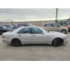 mercedes-benz clase e (w210) berlina del año 1999
