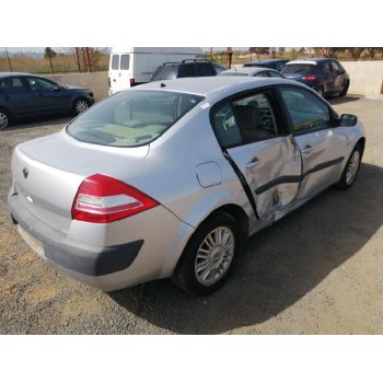 renault megane ii classic berlina del año 2007