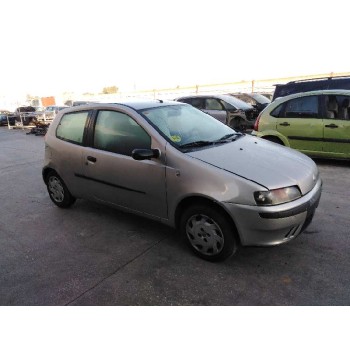 fiat punto berlina (188) del año 2001