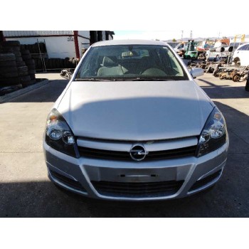 opel astra h berlina del año 2005