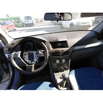 opel astra h berlina del año 2005