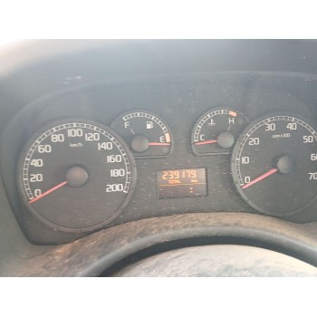 fiat punto (188_) del año 2003