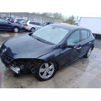 renault megane iii berlina 5 p del año 2010