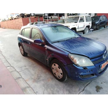 opel astra h berlina del año 2004