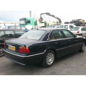 bmw serie 7 (e38) del año 2000